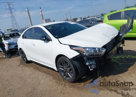 2021 Kia Forte Gt-Line z USA, uszkodzony, nr VIN 3KPF34AD6ME367363